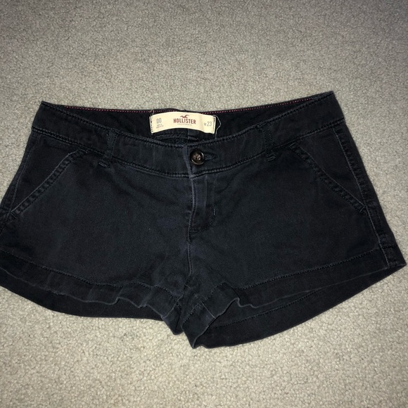 00 Navy Hollister Shorts - Picture 2 of 3